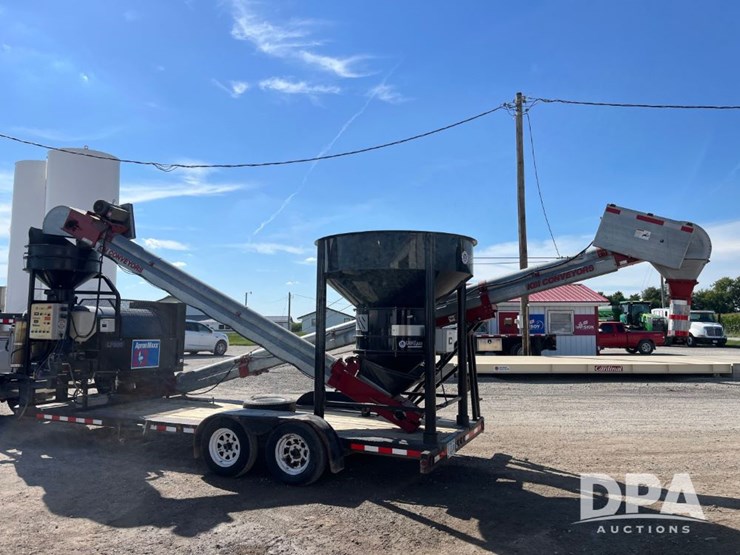 2004-boss-seed-trailer-(jn2958,-unit-t293)-image-8