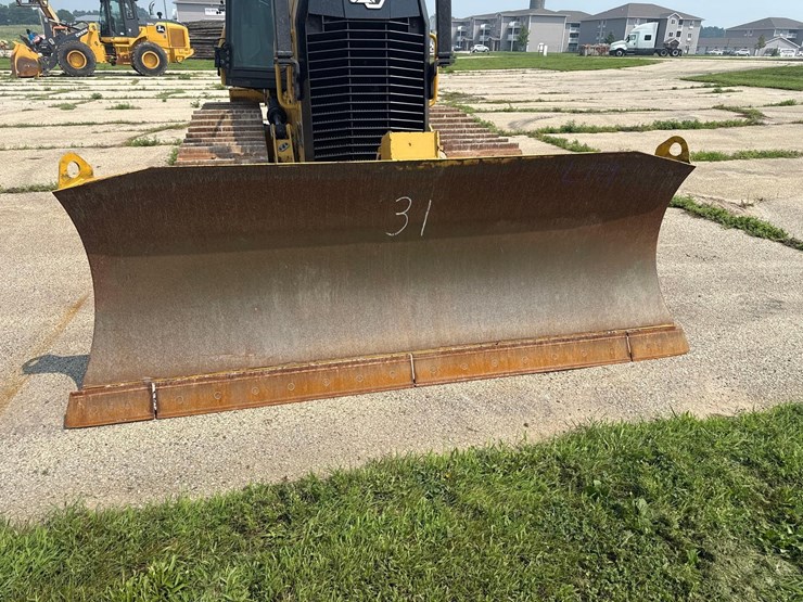 2022-caterpillar-d3-image-8