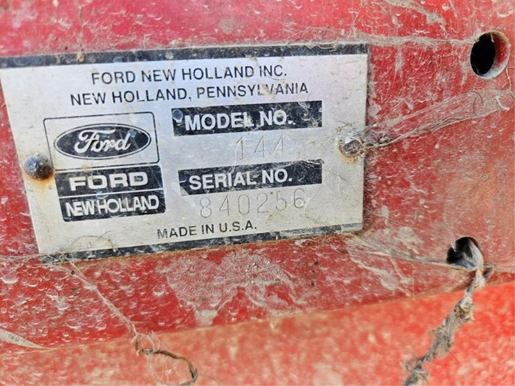 new-holland-144-image-18