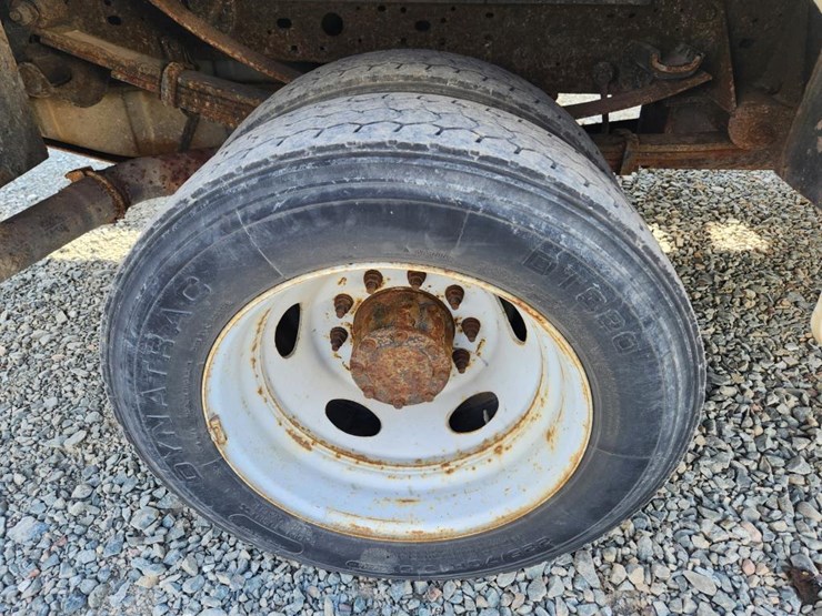 2006-ford-f550-image-68