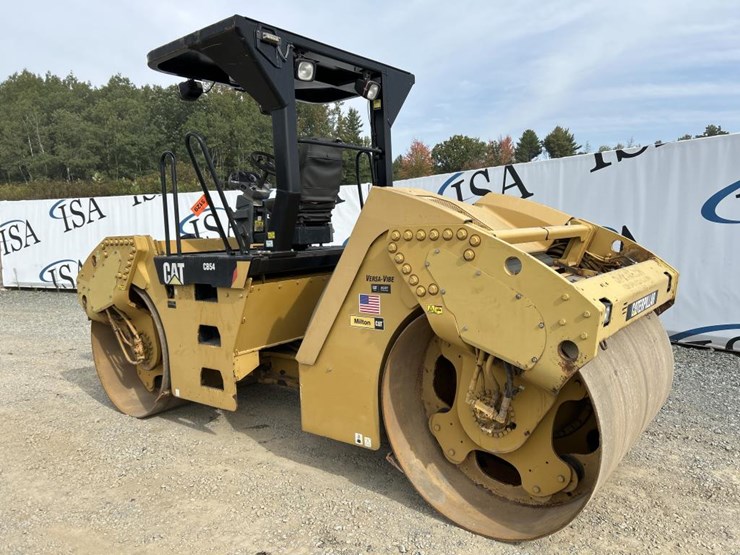 caterpillar-cb54-image-3