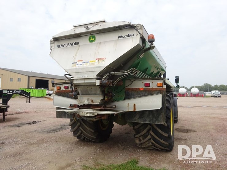 2019-john-deere-f4365-image-29