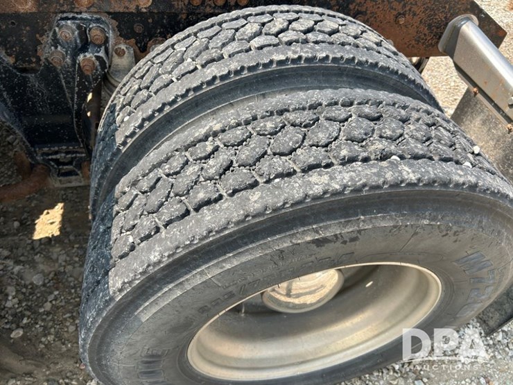 1995-kenworth-t600-image-14