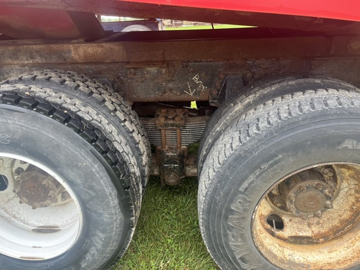 1993-ford-l9000-image-76