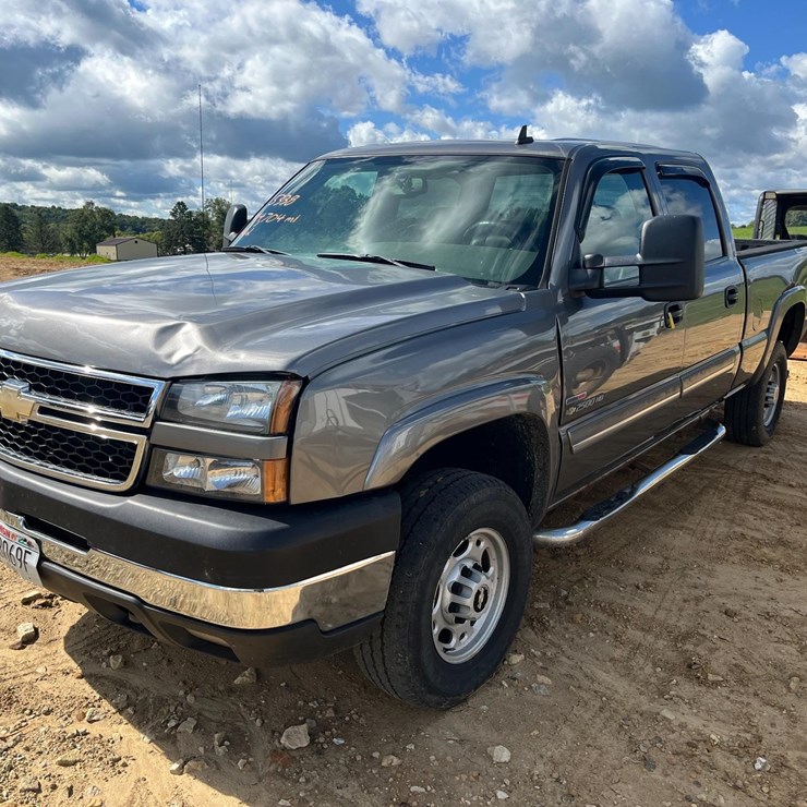 2005 CHEVROLET SILVERADO 2500