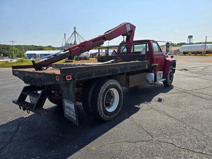 1990-ford-f800-image-21