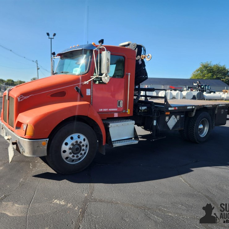 1996 KENWORTH T300