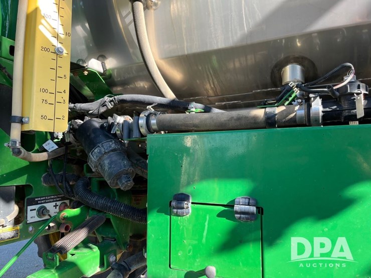 2019-john-deere-r4045-image-57