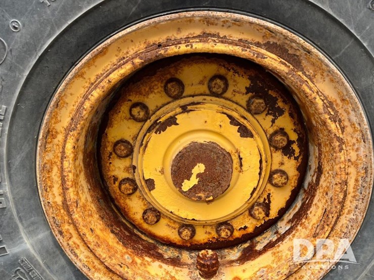 deere-444j-image-16