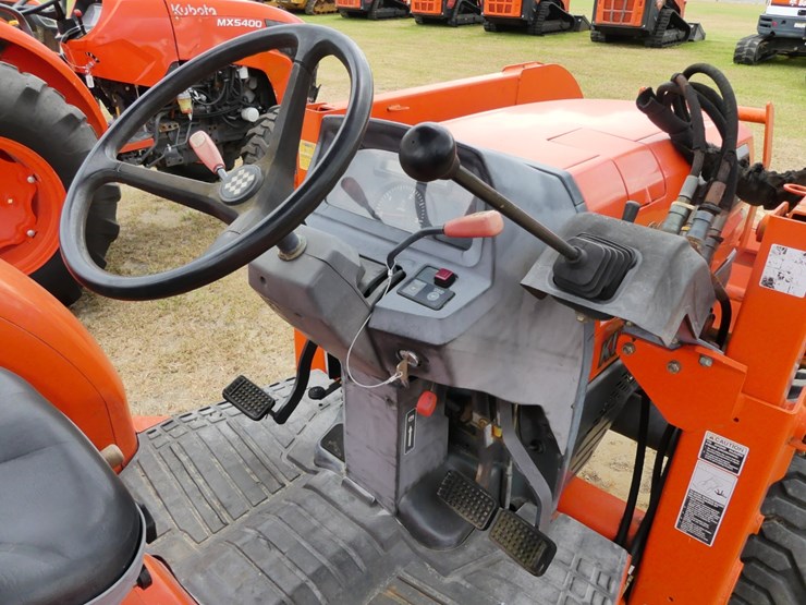 2006-kubota-l3130-image-13