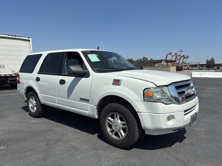 2008-ford-expedition-image-2