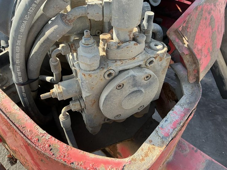 #2123-•-manitou-manitransite-tmt-55ht-fork-lift-image-46
