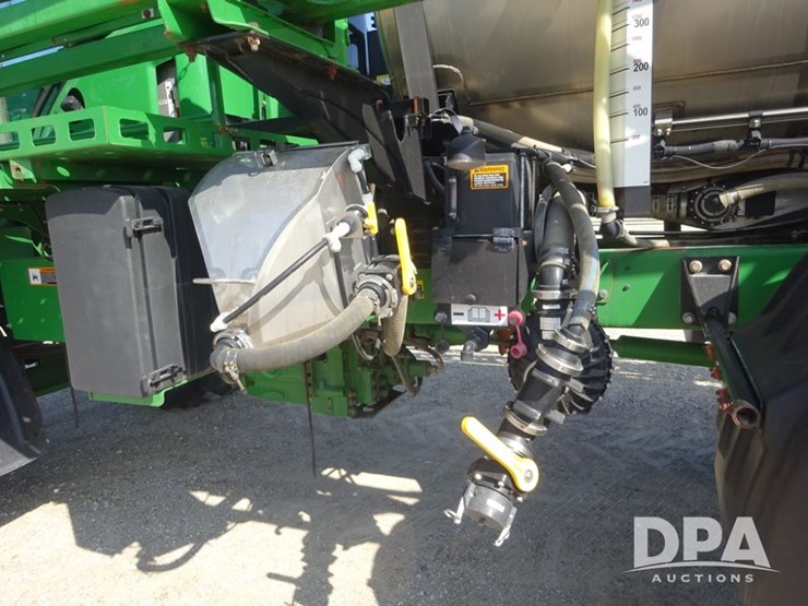 2021-john-deere-f4365-image-102
