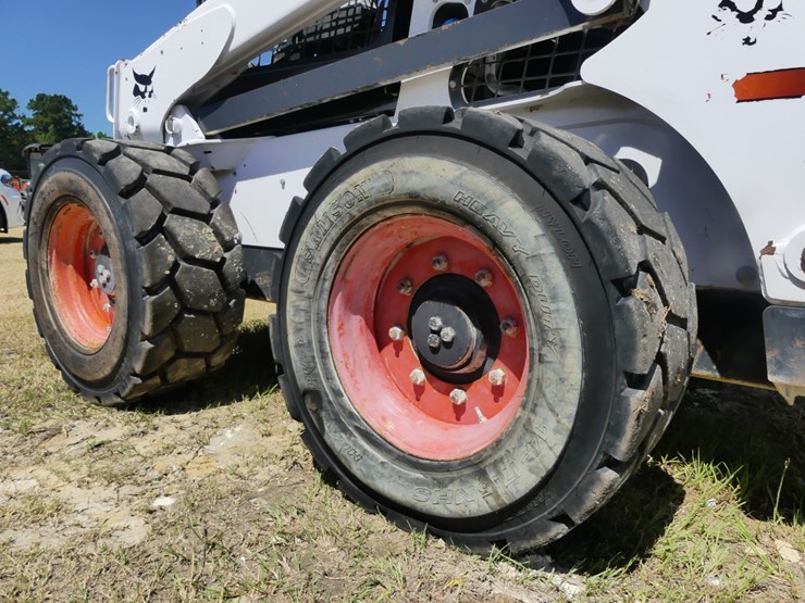 2016-bobcat-s850-image-8