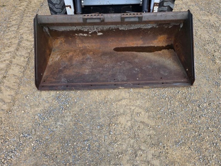 2008-bobcat-s175-image-12