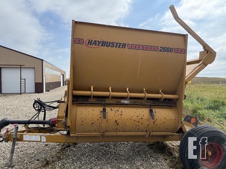 2020-haybuster-2660-image-2