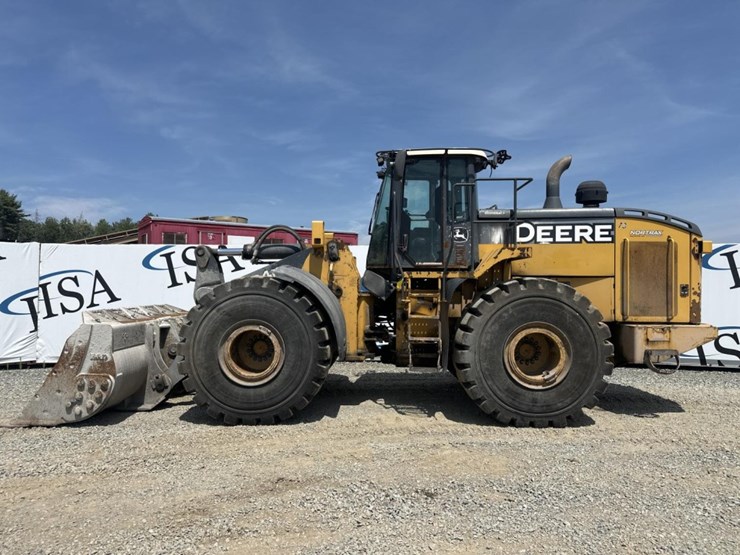 2014-deere-824k-image-2