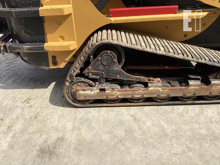 2009-supertrak-sk120tr-image-11