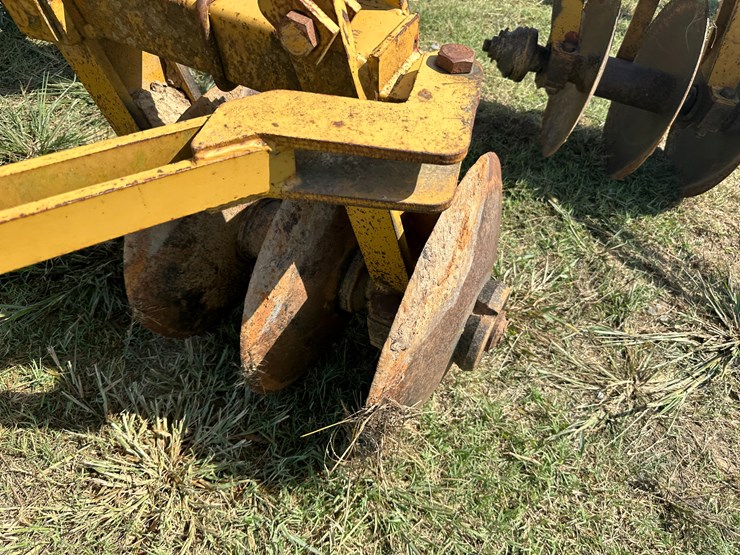 #32162-•-prime-1016-9"-tandem-levee-plow-image-8