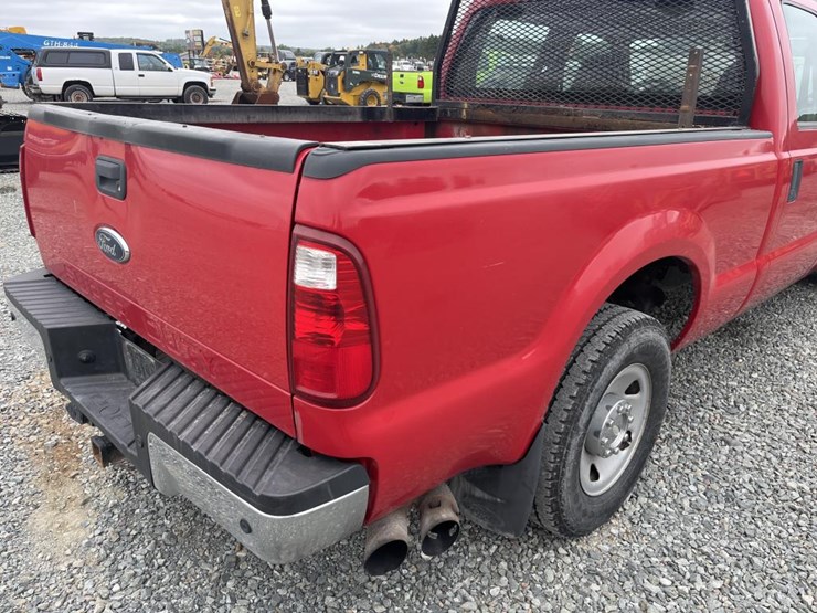 2009-ford-f250-image-14