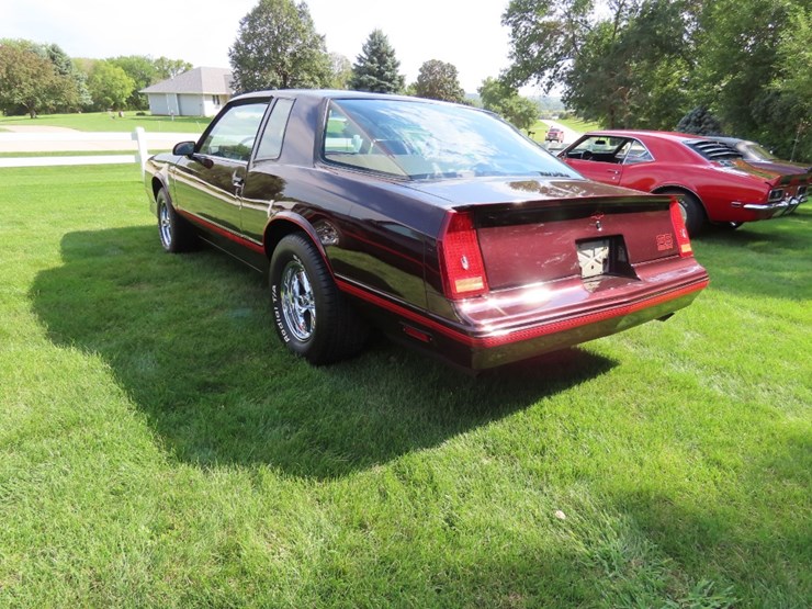 1987-chevrolet-monte-carlo-ss-aero-coupe-image-9