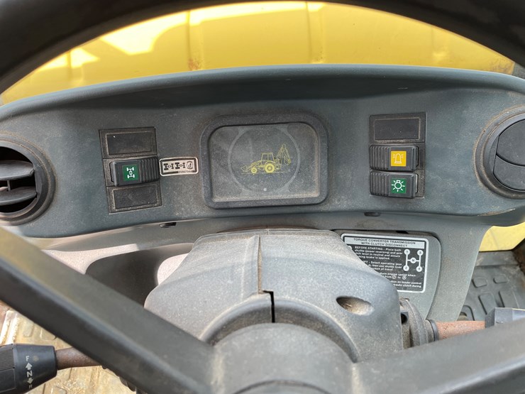 new-holland-lb75b-image-37