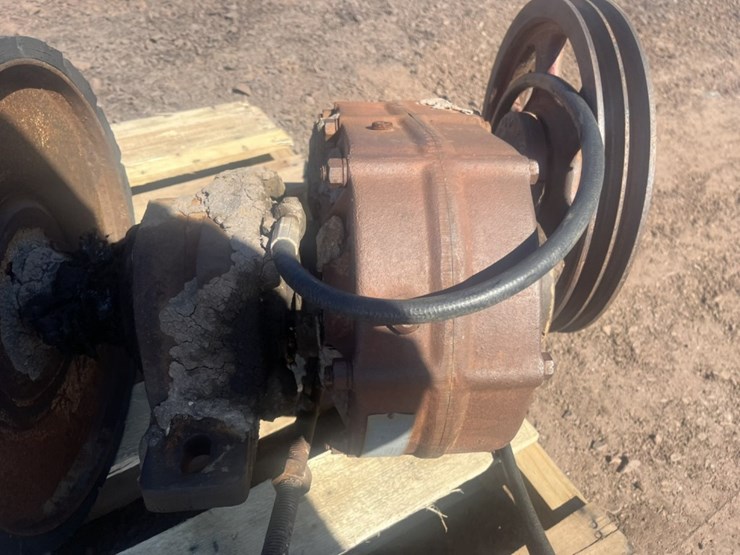 #1566-•-approx-26"-belt-roller-image-6