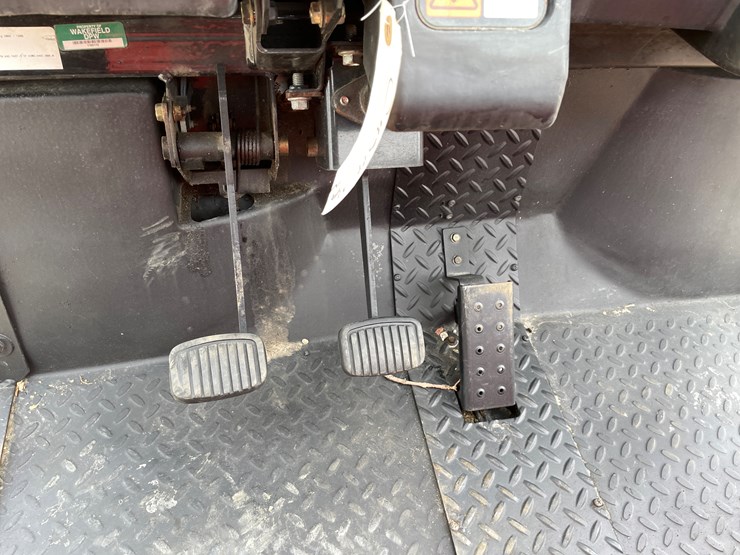 cushman-turf-truckster-image-40