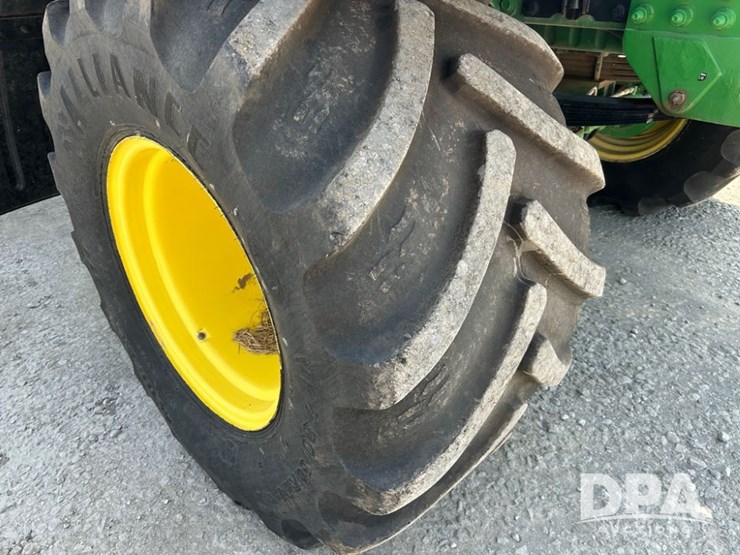 2020-john-deere-2020-image-28