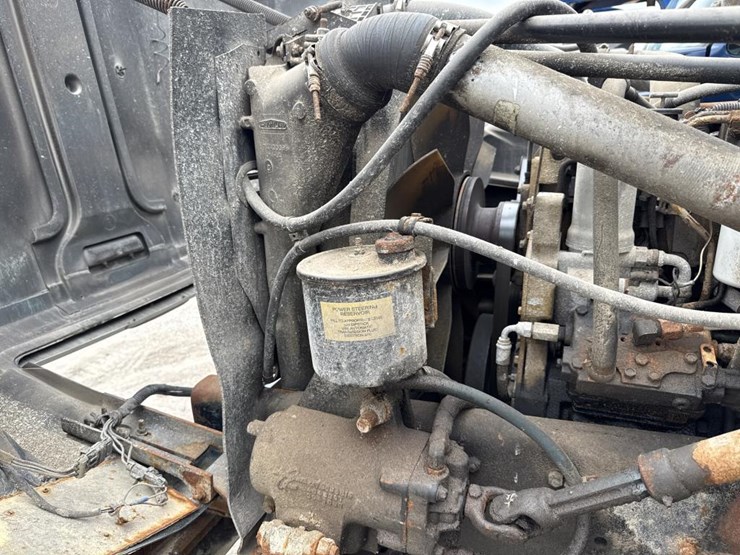 2001-caterpillar-3126-image-15
