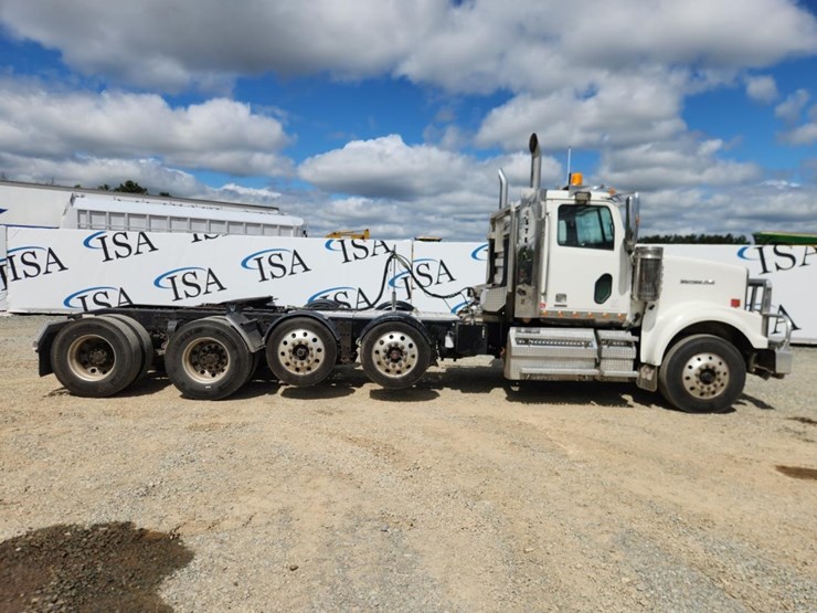 2019-western-star-4900sf-image-6