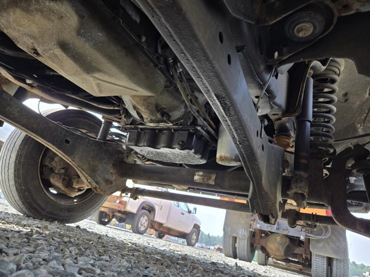 2014-ford-f450-image-48