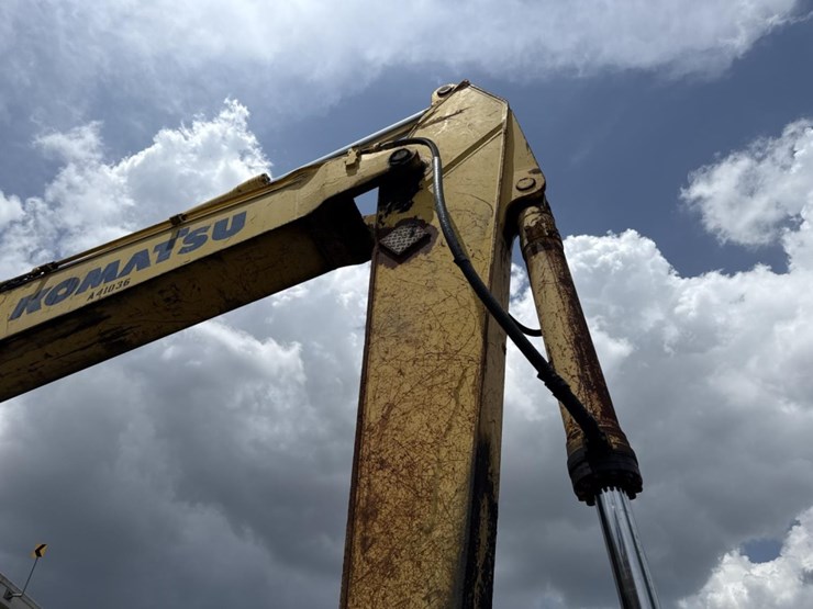 2015-komatsu-pc490-lc-11-image-15