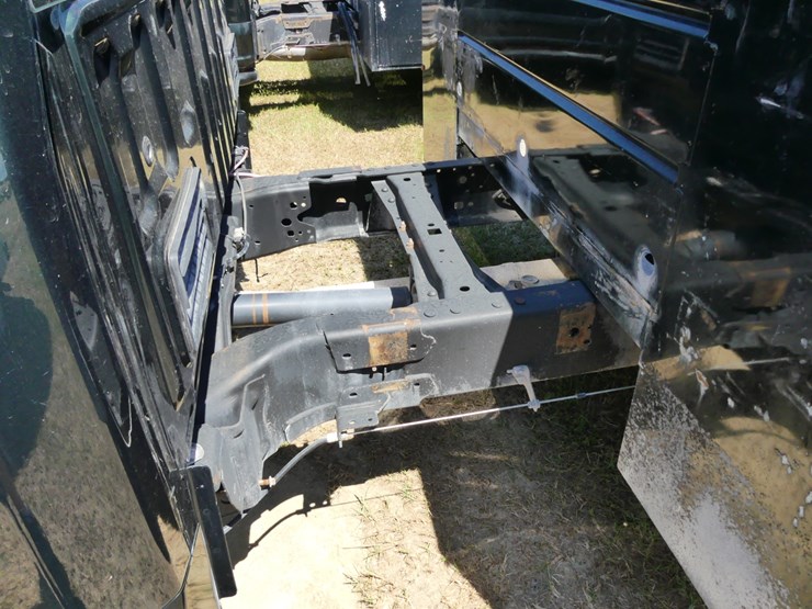 2019-ford-f350-xl-image-10