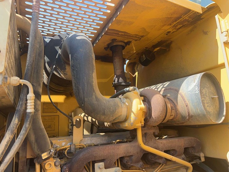 john-deere-544-image-30