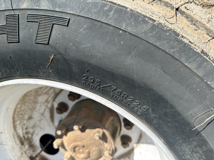 1998-ford-at9513-image-5