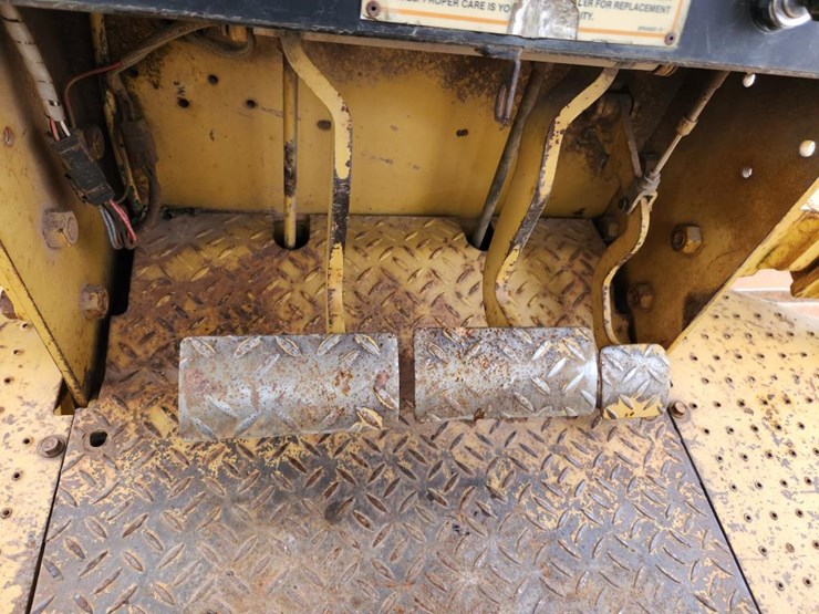 caterpillar-d3-image-38