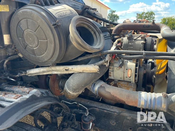 2007-freightliner-columbia-truck-(jn2954,-unit-2158)-image-79