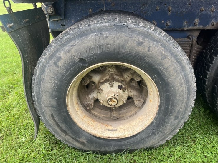 1986-mack-dm686s-image-107
