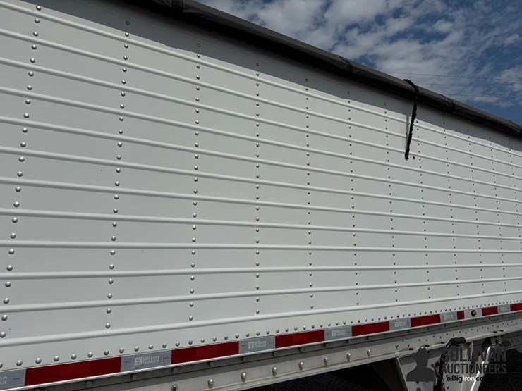 2014-wilson-grain-trailer-image-19