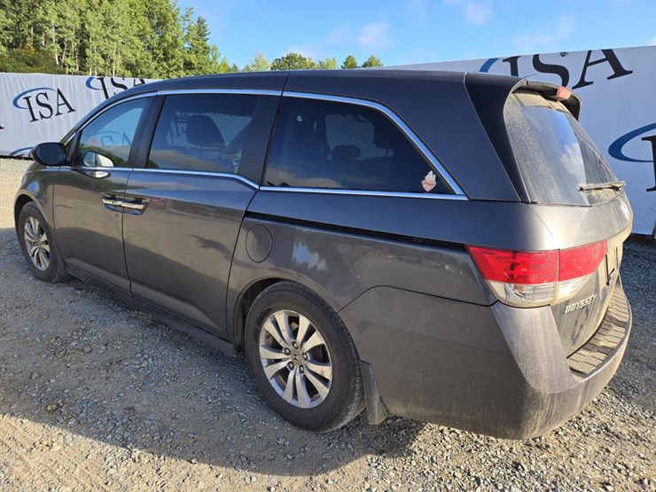 2014-honda-odyssey-image-3