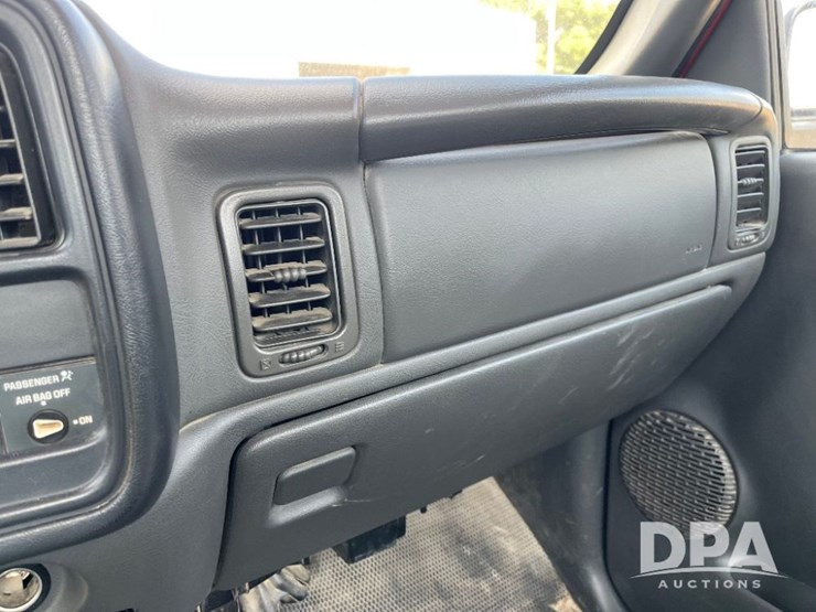2004-chevrolet-2500hd-image-59