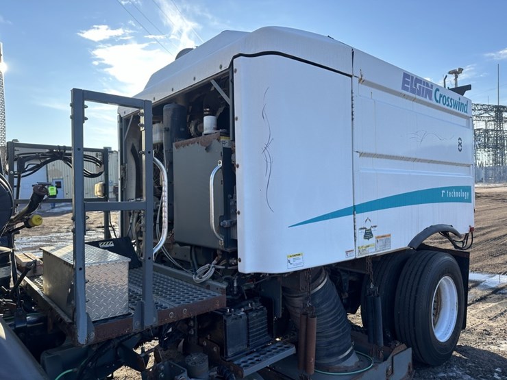 2003-sterling-sc8000-image-13