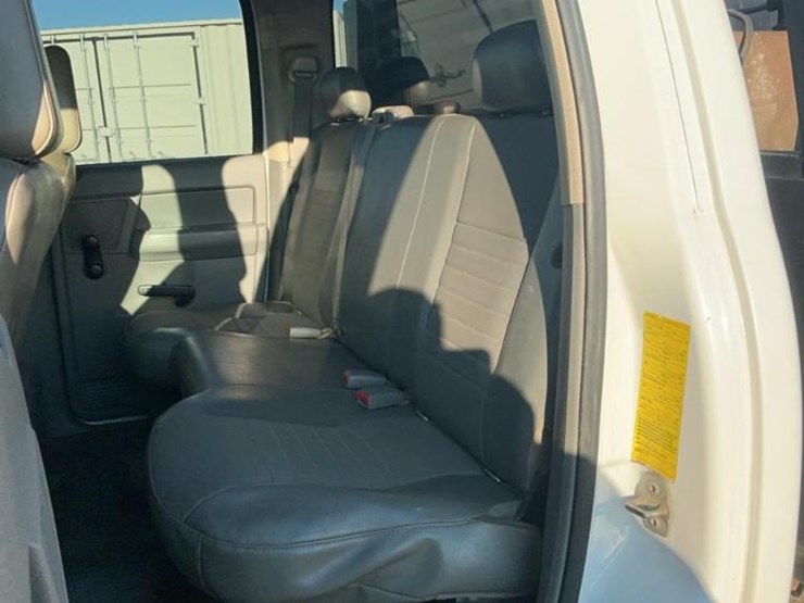 2007-dodge-ram-3500-image-27
