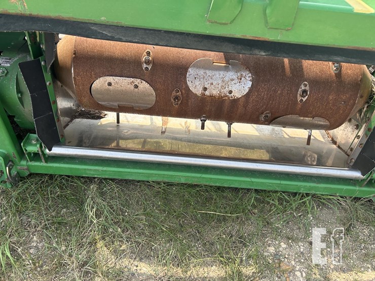 2010-john-deere-640d-image-10