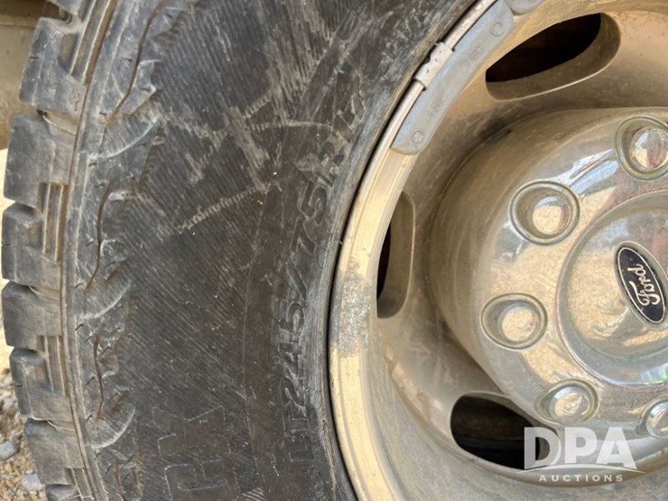 2006-ford-f350-xlt-image-17