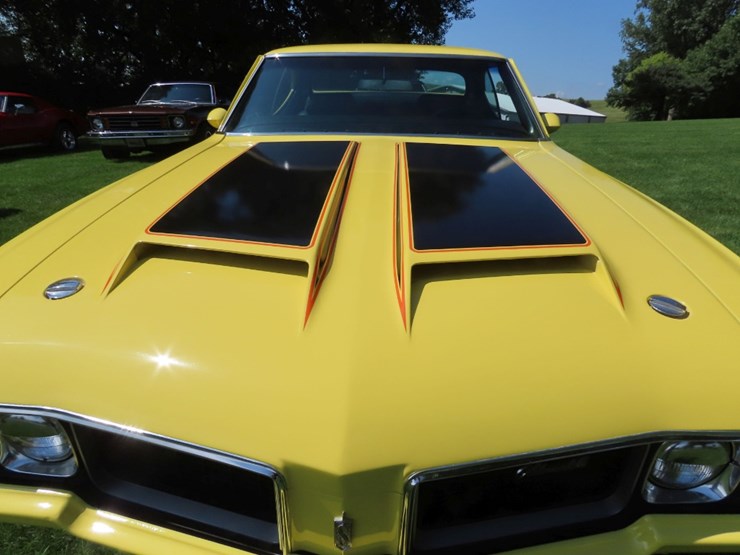 1970-oldsmobile-rallye-350-image-23