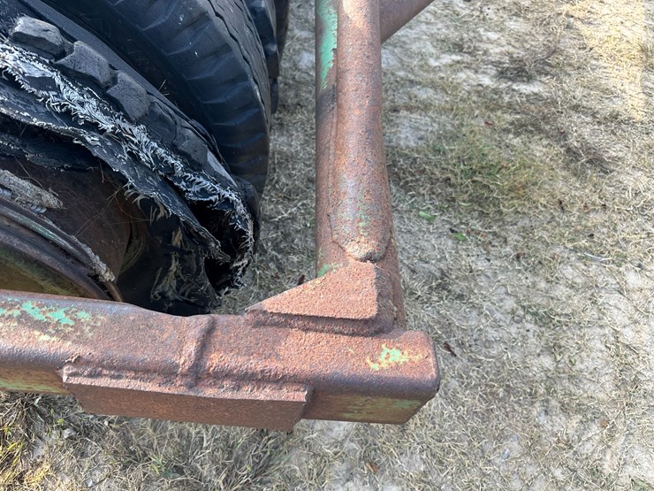 #32197-•-22'-tire-type-packer-image-17