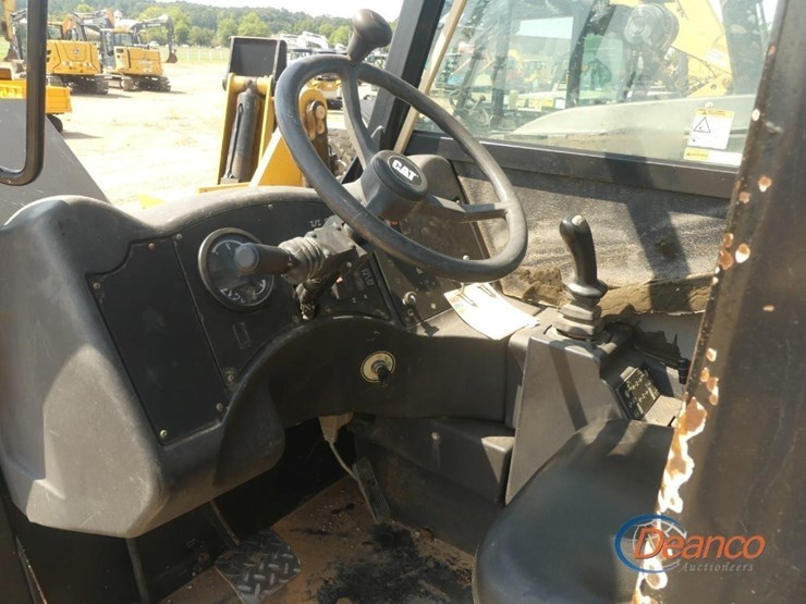 2012-caterpillar-tl1255c-image-11