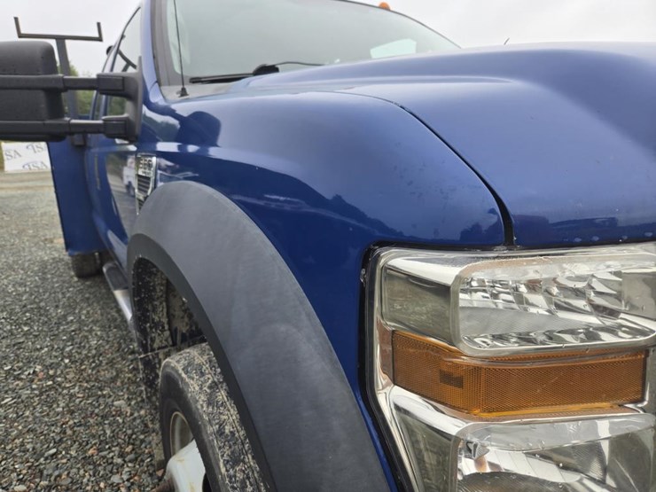 2008-ford-f550-image-13
